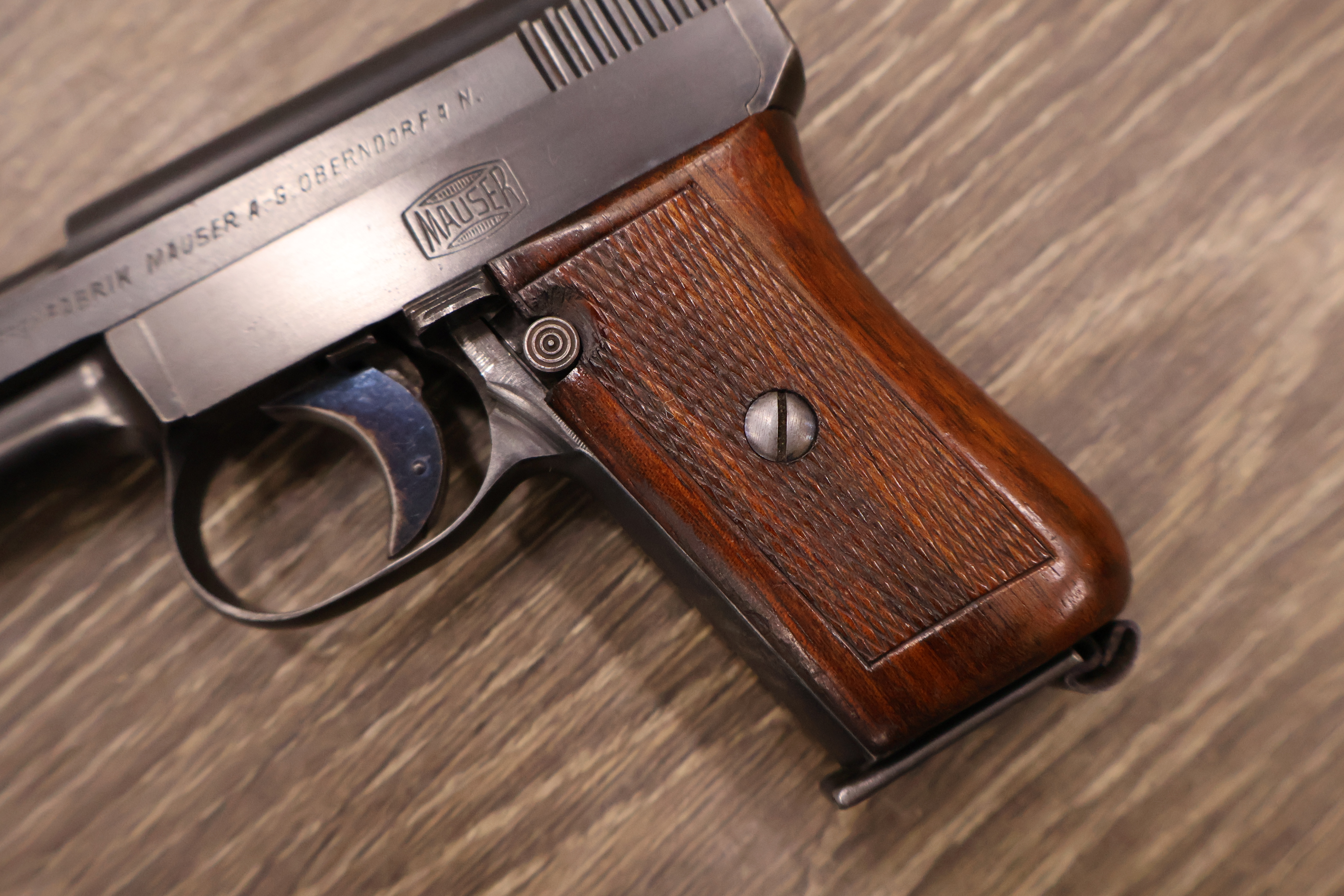 MAUSER WERKE 1910 POCKET PISTOL BLUED FINISH WOOD GRIPS 3.15" BBL .25 ACP-img-4