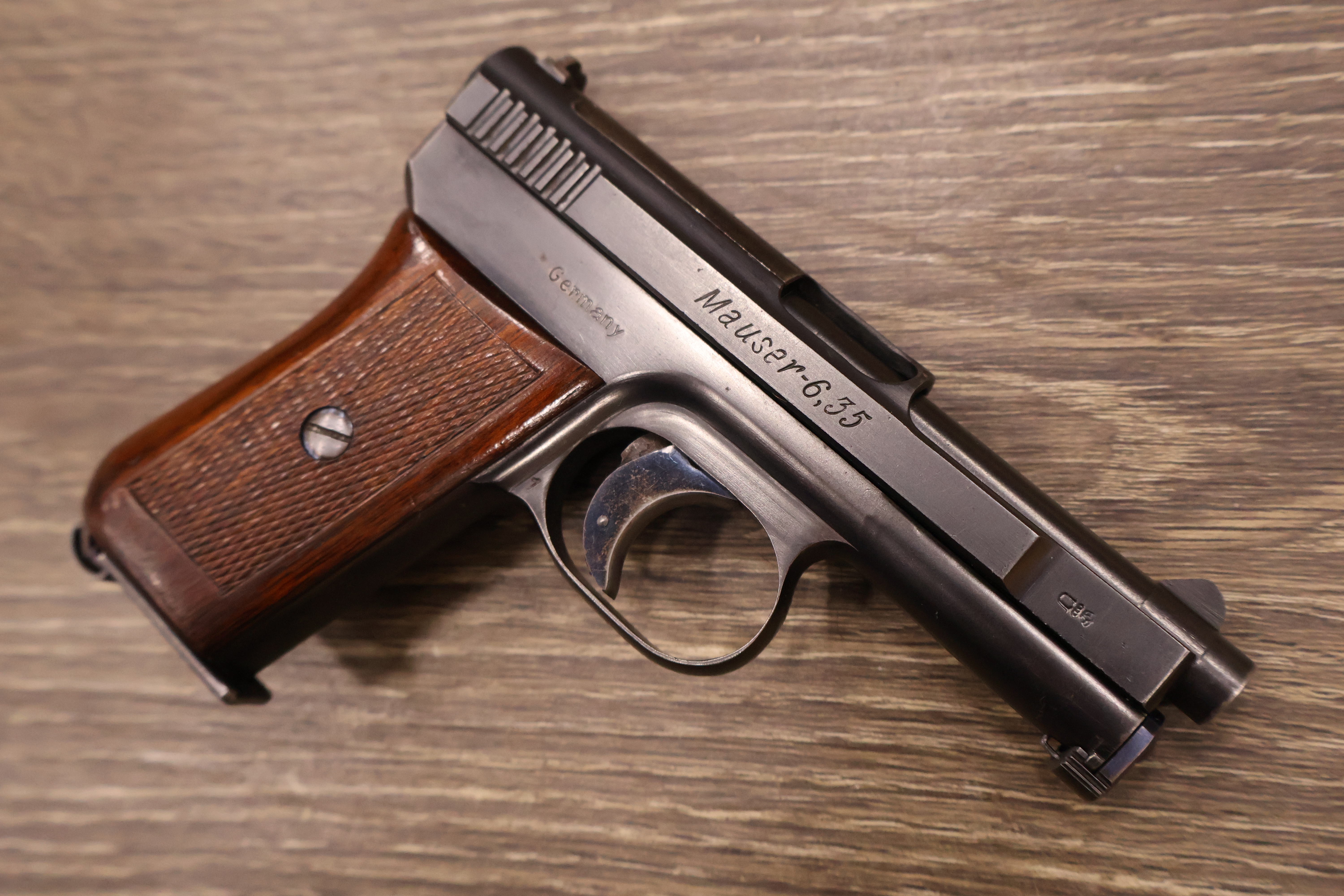 MAUSER WERKE 1910 POCKET PISTOL BLUED FINISH WOOD GRIPS 3.15" BBL .25 ACP-img-5