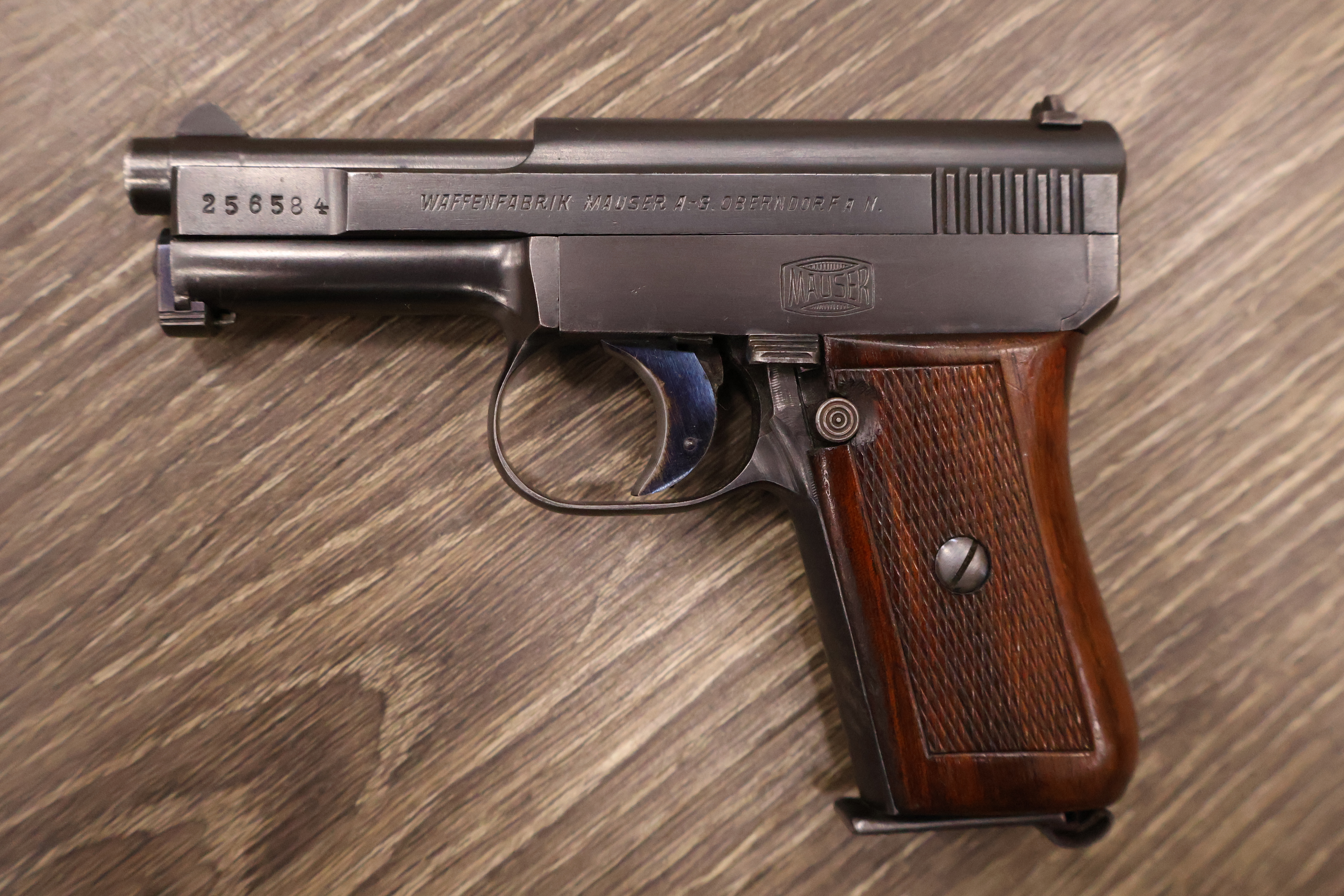 MAUSER WERKE 1910 POCKET PISTOL BLUED FINISH WOOD GRIPS 3.15" BBL .25 ACP-img-10