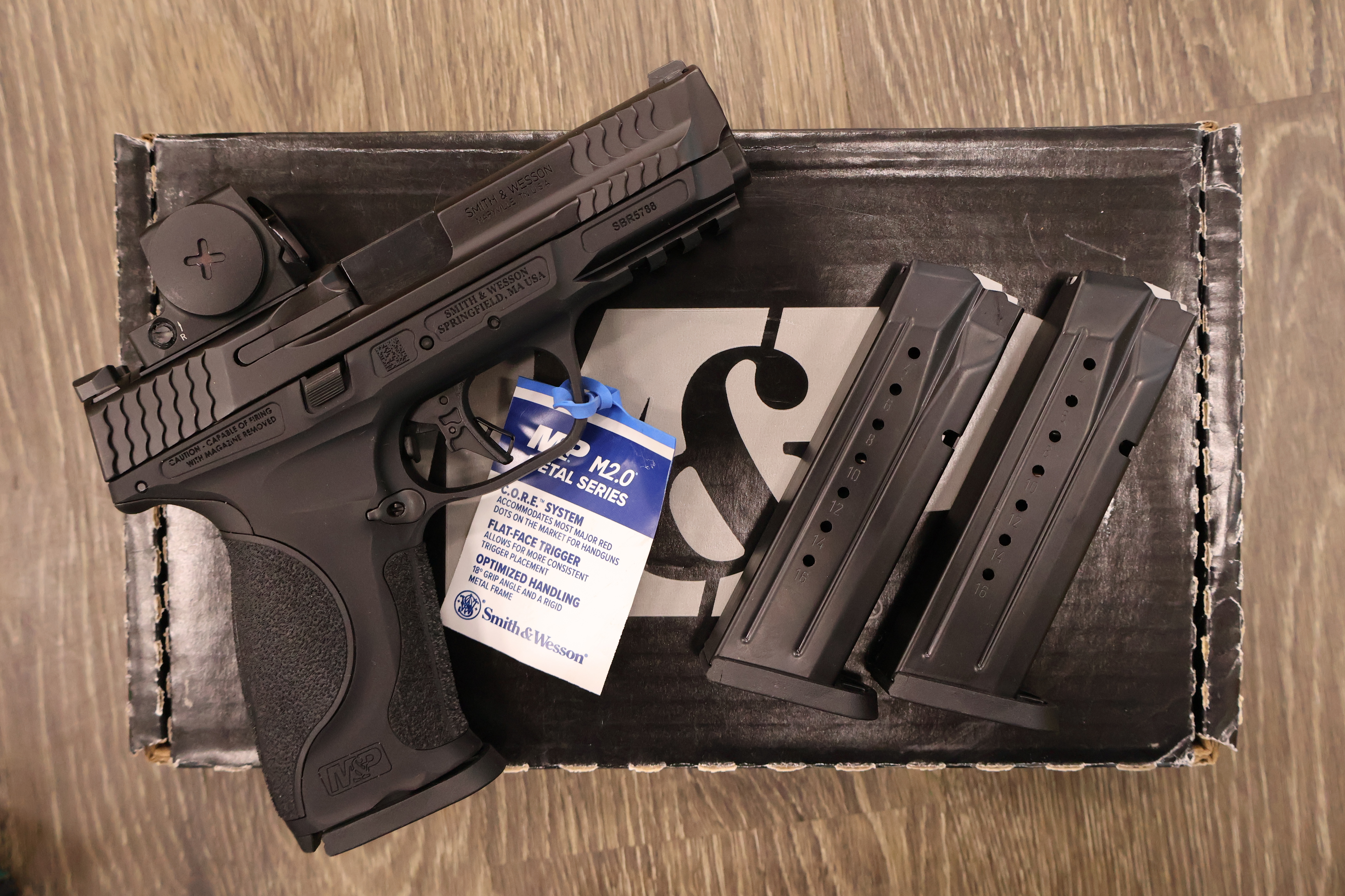 S&W M&P9 M2.0 OPTICS READY BLACK METAL (3) 17-RND N.S. 4.25" BBL 9MM-img-0