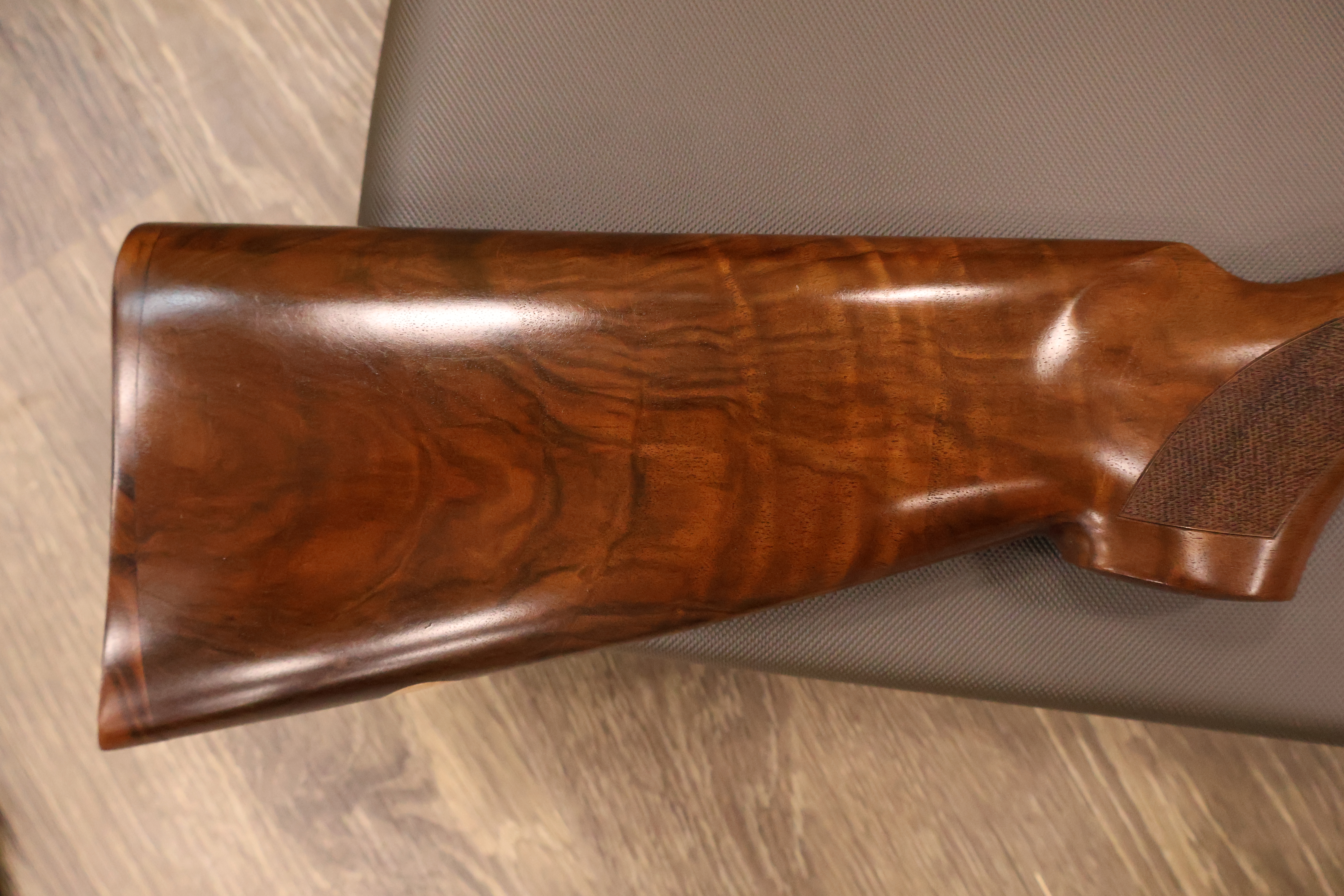 BERETTA 687 EELL DIAMOND PIGEON SILVER ENGRAVED DELUXE WALNUT 28" BBL 20GA-img-9