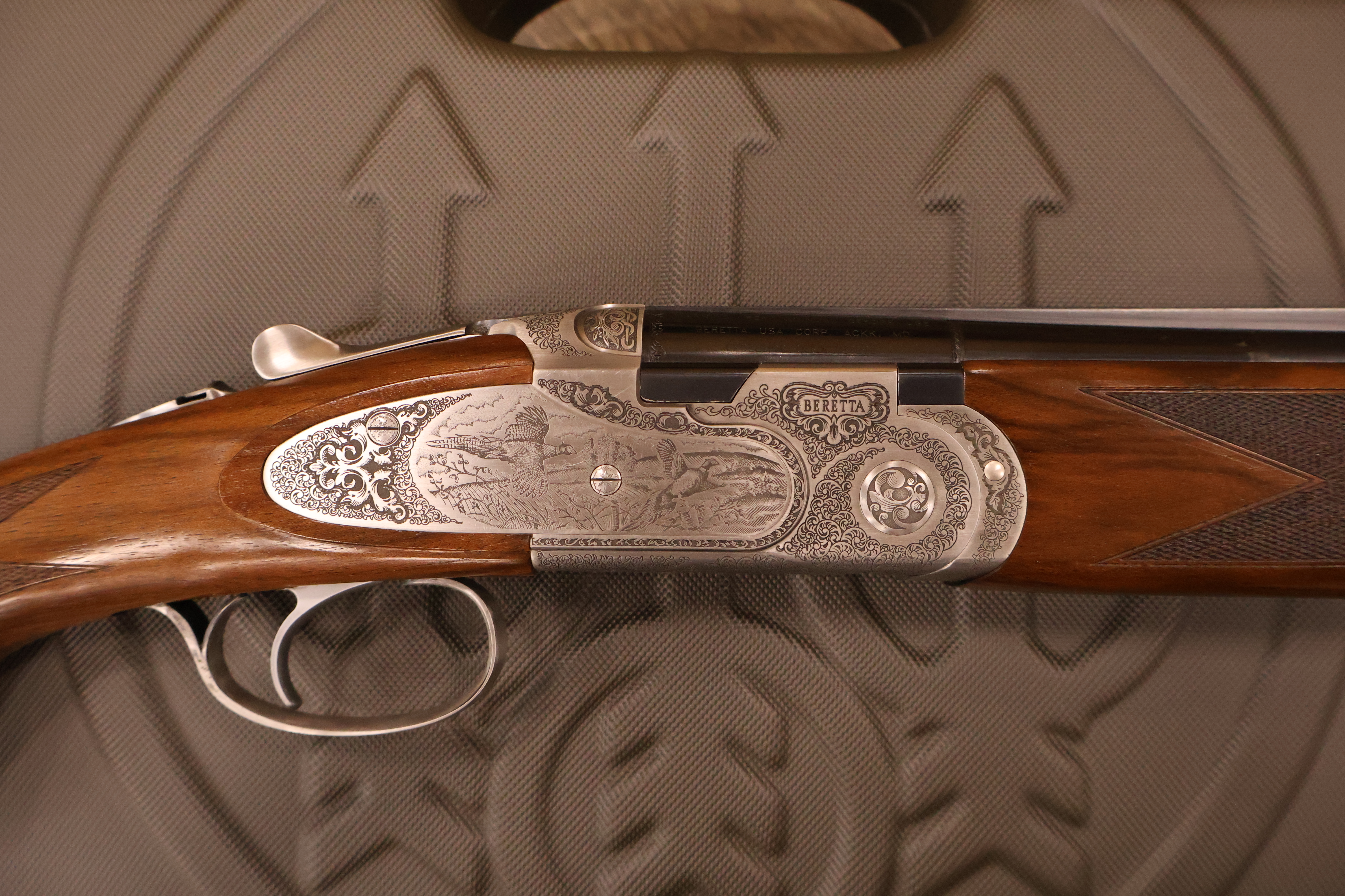 BERETTA 687 EELL DIAMOND PIGEON SILVER ENGRAVED DELUXE WALNUT 28" BBL 20GA-img-10