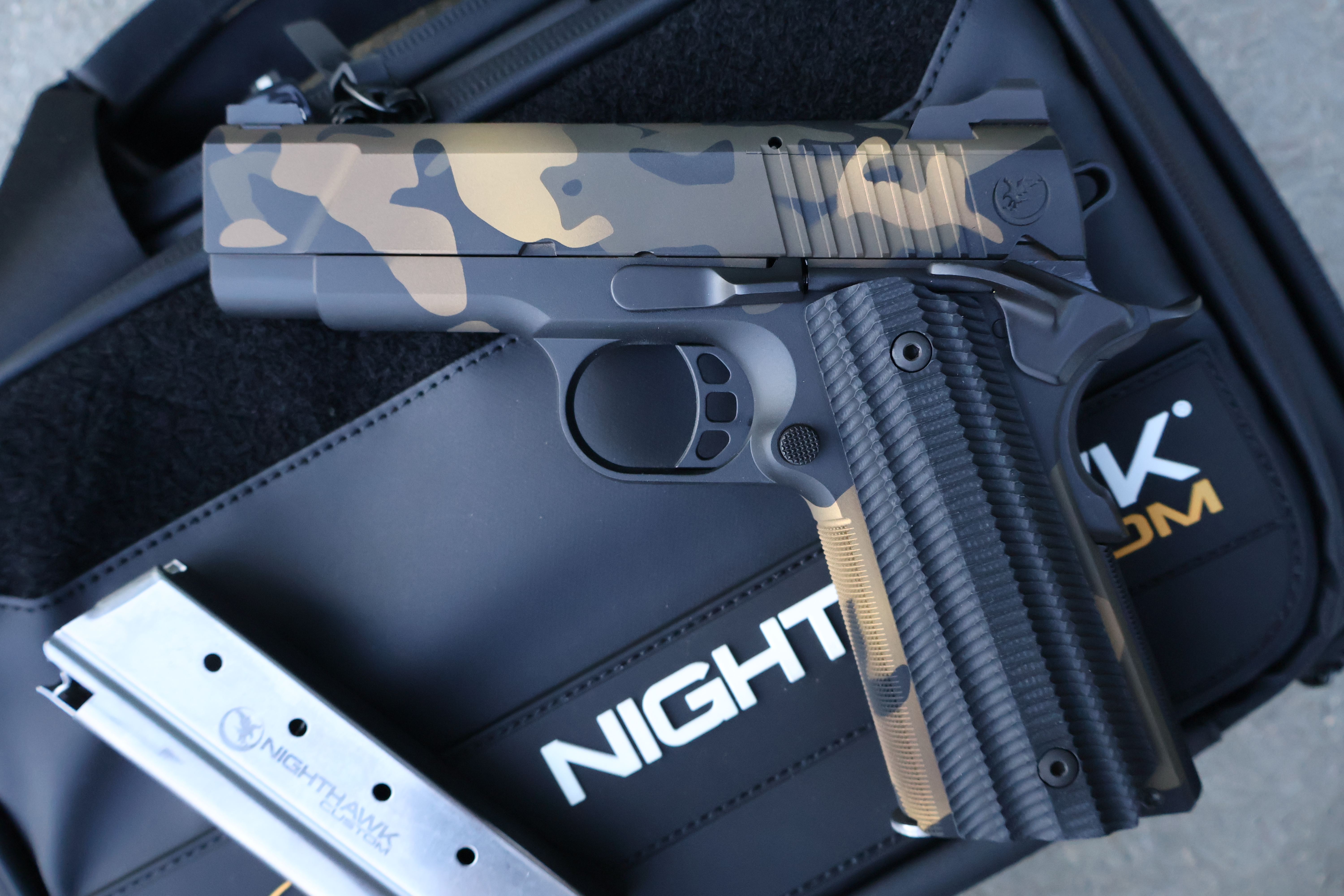 NIGHTHAWK 1911 TALON T4 IOS COMMANDER CARRY HALO FDE CAMO BULL 3.8" BBL 9MM-img-3