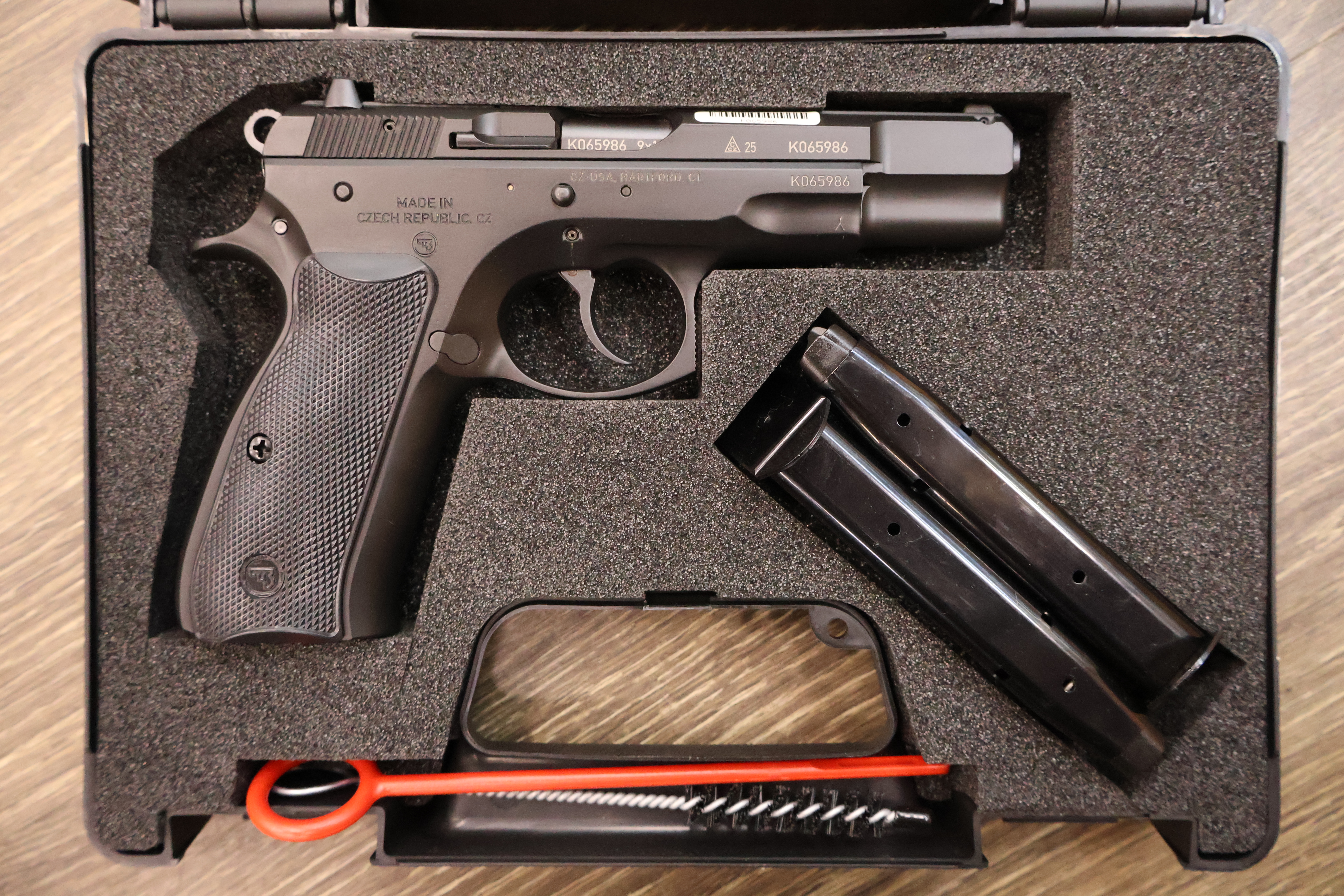 CZ USA 75B 50TH ANNIVERSARY ELITE BLACK POLYCOAT MANUAL SAFETY 4.6" BBL 9MM-img-4