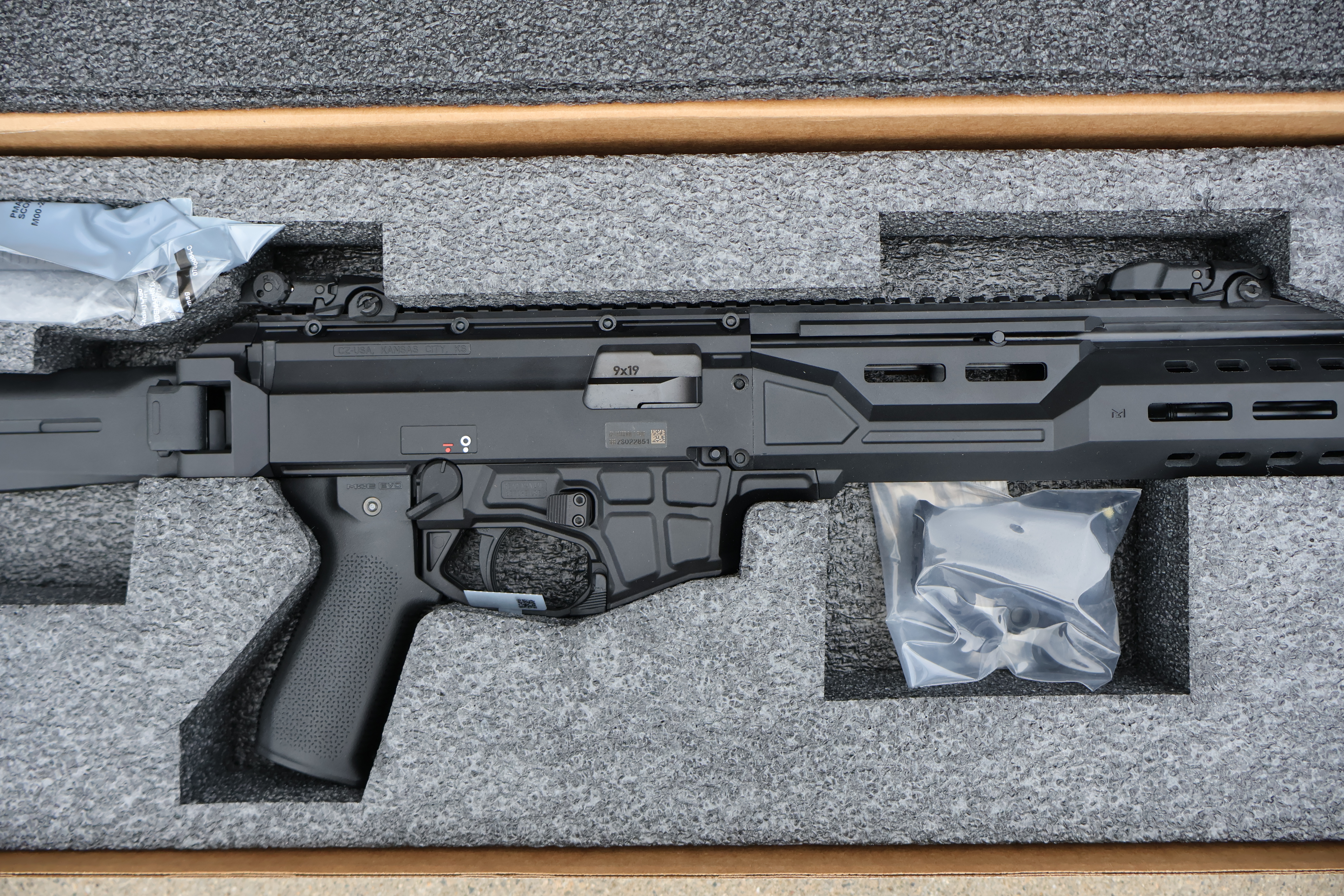 CZ USA SCORPION 3+ 3 PLUS V2 CARBINE BLACK MAGPUL M-LOK 35-RND 16" BBL 9MM-img-2