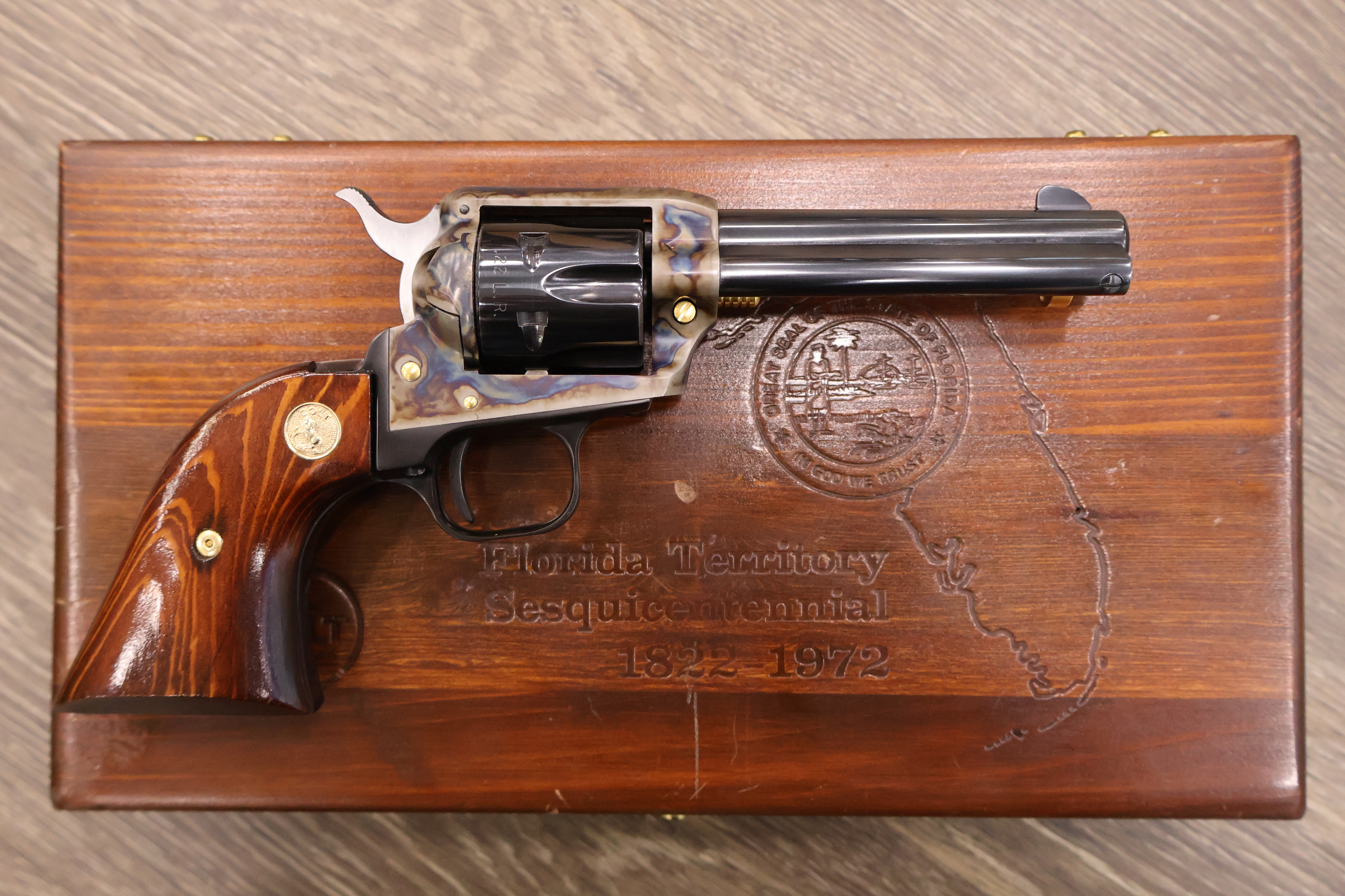 COLT FRONTIER SCOUT CASE COLORED FRAME BLUED FINISH WALNUT 4.75" BBL .22LR -img-0