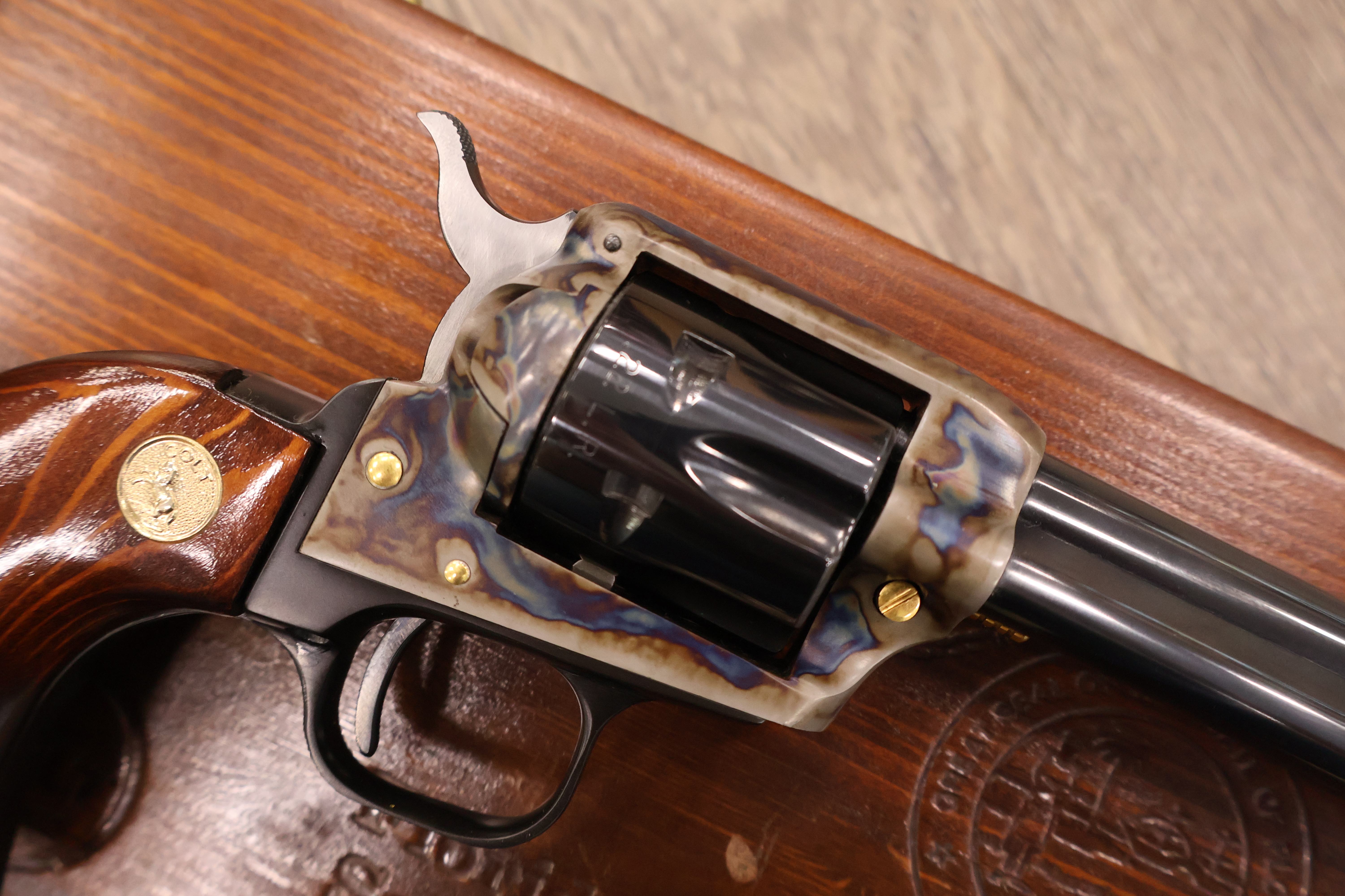 COLT FRONTIER SCOUT CASE COLORED FRAME BLUED FINISH WALNUT 4.75" BBL .22LR -img-1