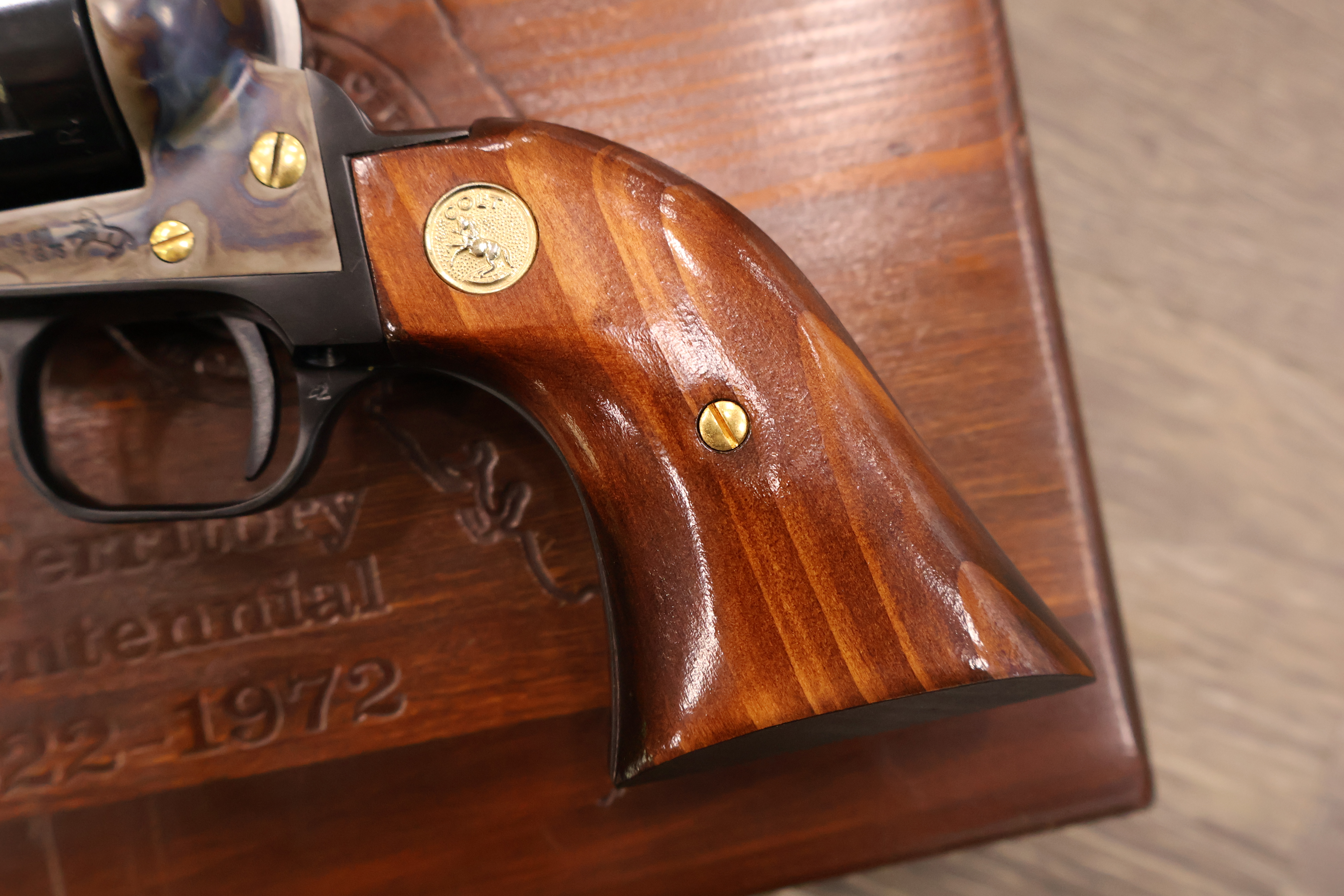 COLT FRONTIER SCOUT CASE COLORED FRAME BLUED FINISH WALNUT 4.75" BBL .22LR -img-7