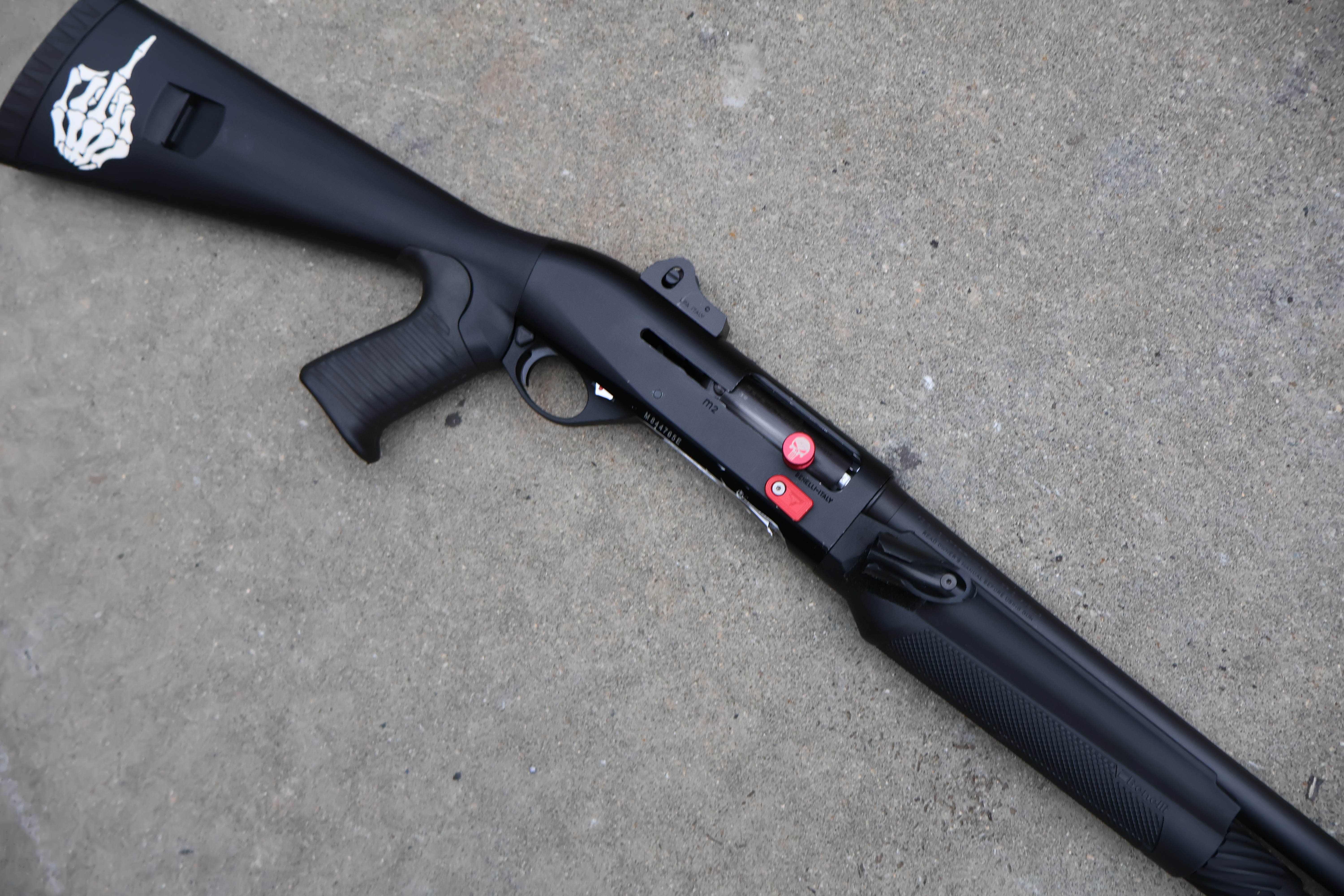 BENELLI M2 TACTICAL BLACK FINISH EXTENDED MAG GHOST RING 18.5" BBL 12GA-img-1