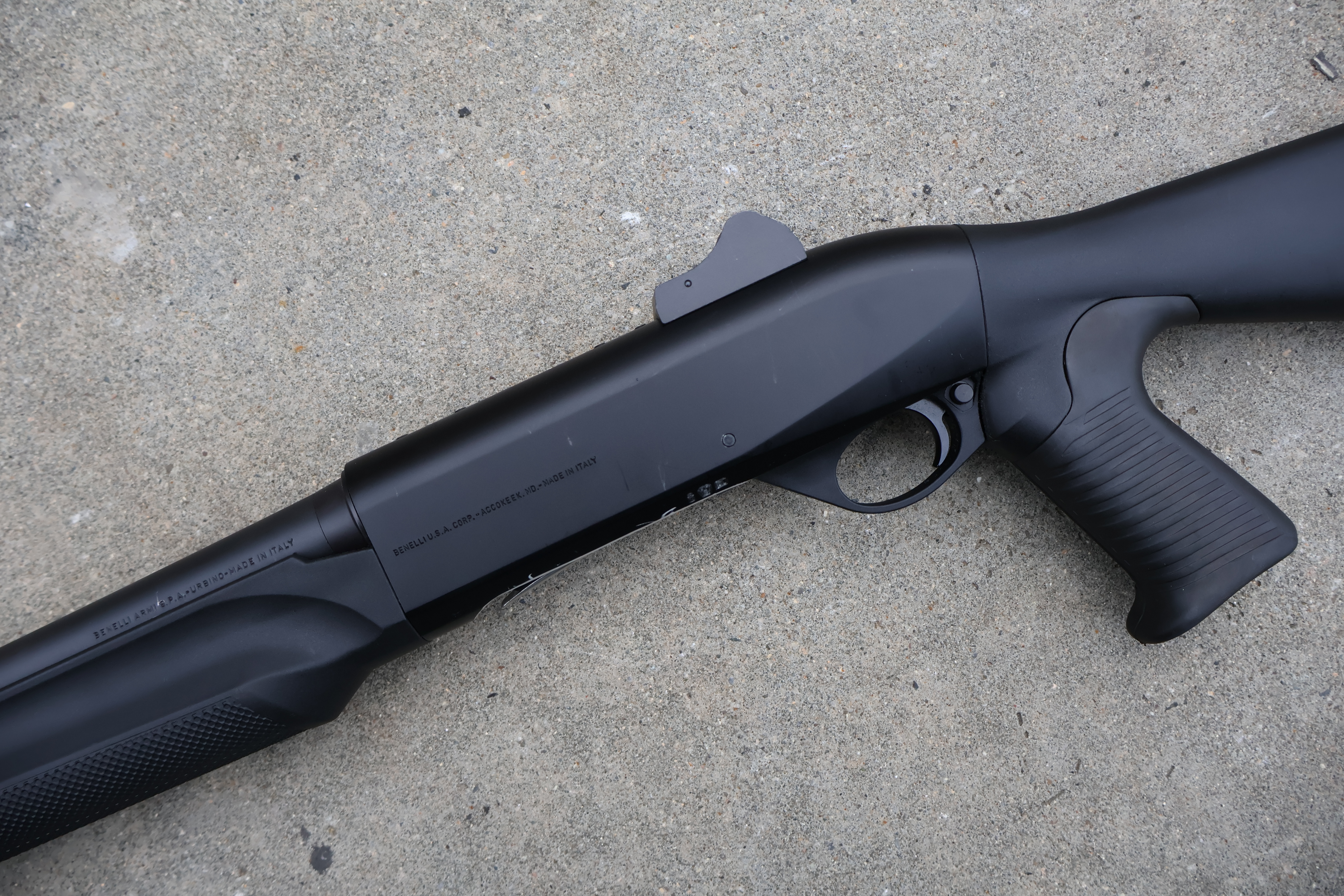 BENELLI M2 TACTICAL BLACK FINISH EXTENDED MAG GHOST RING 18.5" BBL 12GA-img-8